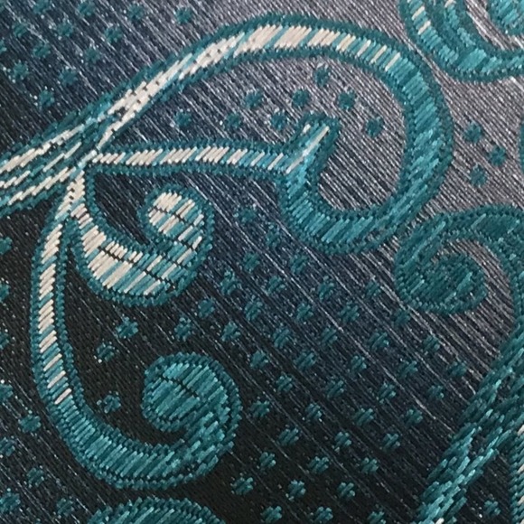 GIANFRANCO ITALY TIE with POCKET SCARF - Picture 2 of 7